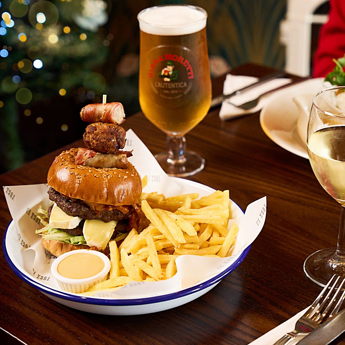 Festive Lunch & Dinner at The Acorn in Accrington